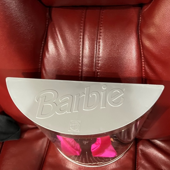 1998 Happy Holidays, Special Edition, Hallmark Barbie - Picture 5 of 9